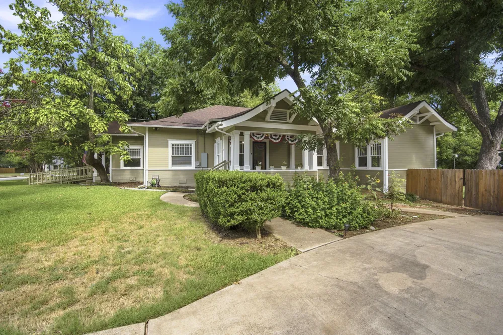 313 Corsicana Street Hillsboro, TX 76645