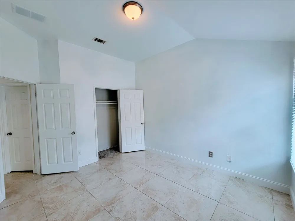 8033 Summer Stream Drive Fort Worth, TX 76134