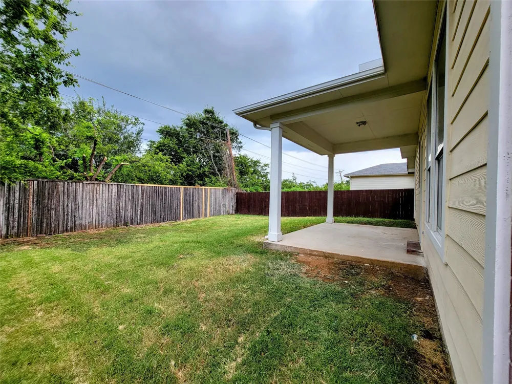 8033 Summer Stream Drive Fort Worth, TX 76134