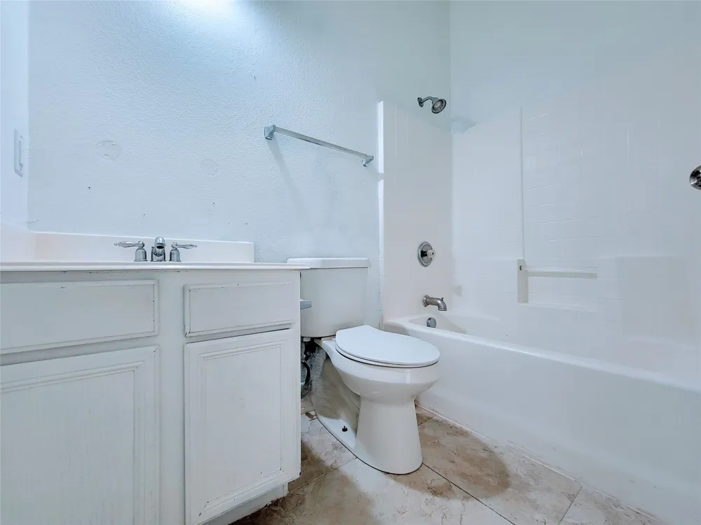 8033 Summer Stream Drive Fort Worth, TX 76134