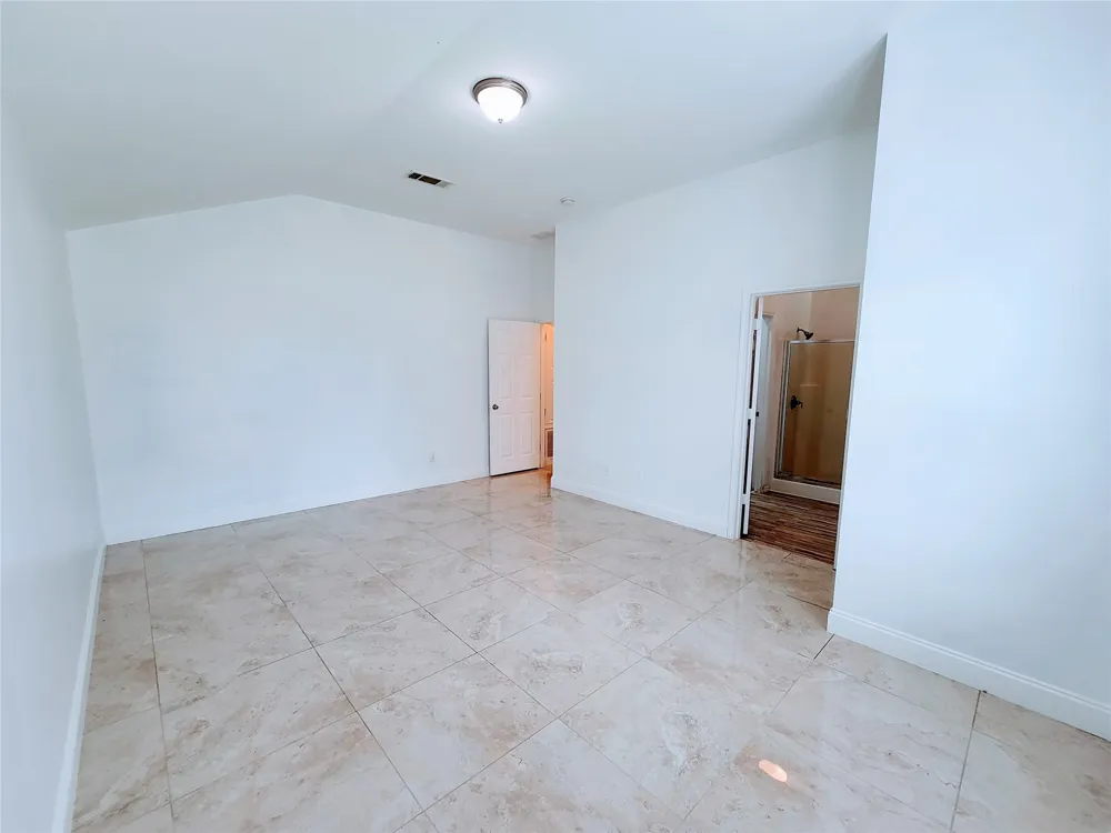 8033 Summer Stream Drive Fort Worth, TX 76134