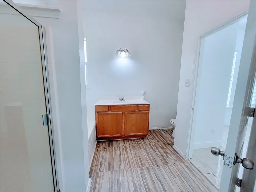 8033 Summer Stream Drive Fort Worth, TX 76134