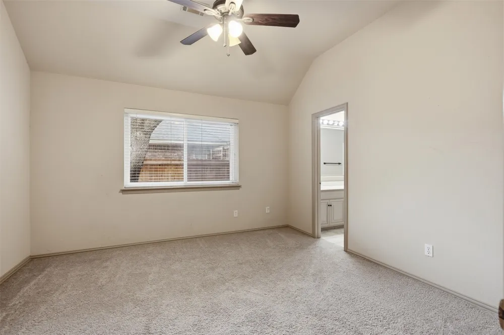 3318 Summergrove Drive Arlington, TX 76001