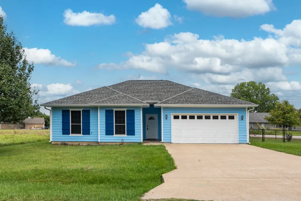 304 Port Drive Gun Barrel City, TX 75156