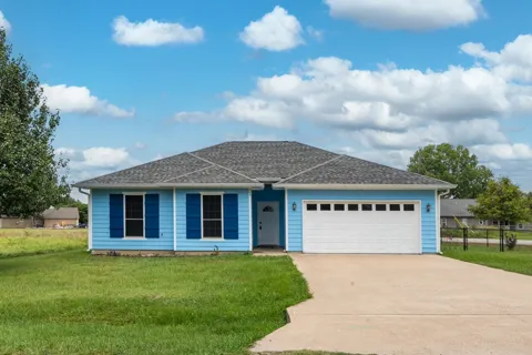 304 Port Drive