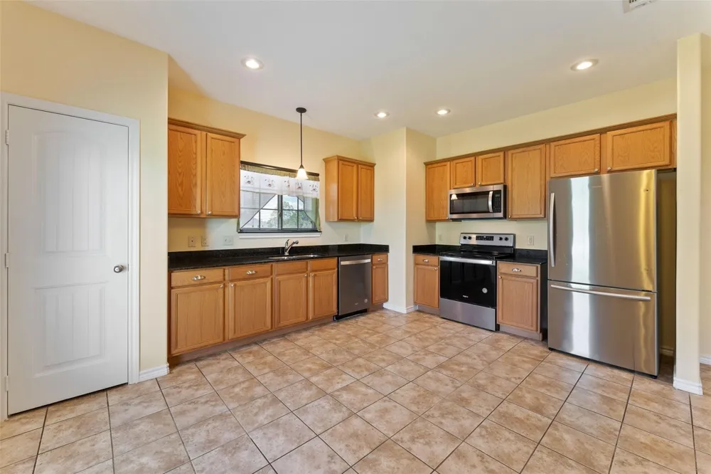 304 Port Drive Gun Barrel City, TX 75156