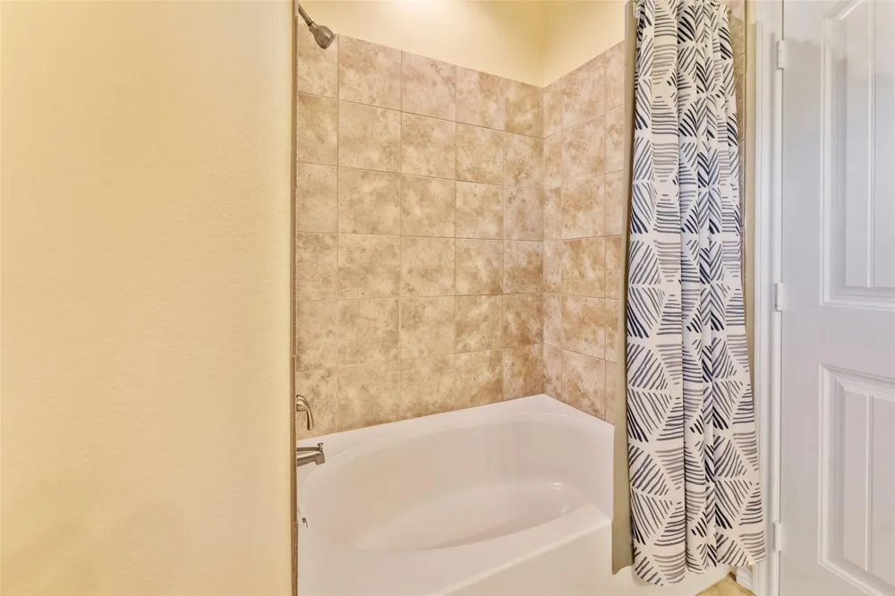 304 Port Drive Gun Barrel City, TX 75156