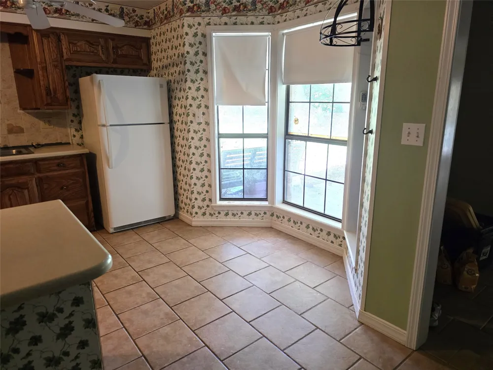 4221 Pine Wood Trail Larue, TX 75770