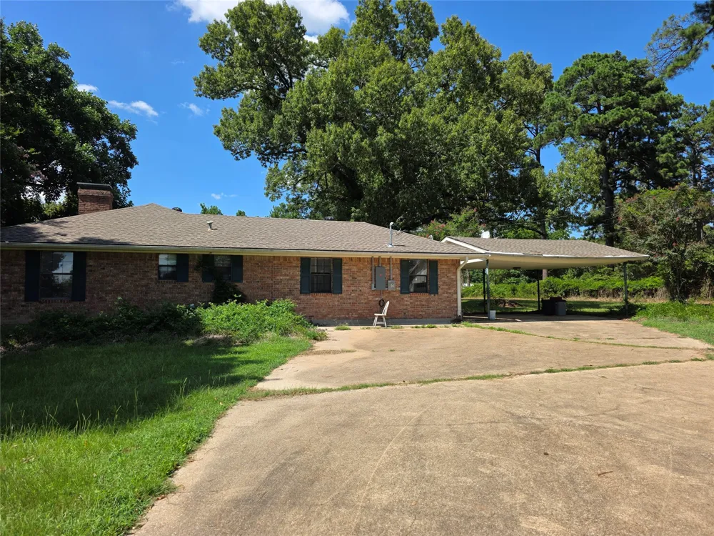 4221 Pine Wood Trail Larue, TX 75770
