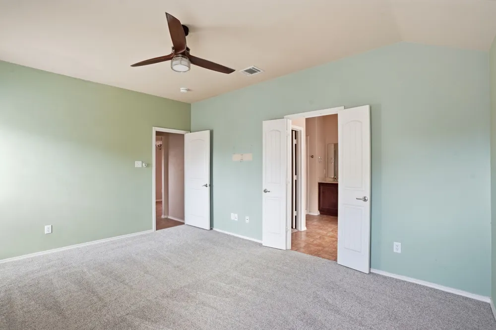 2006 Victorian Drive Heartland, TX 75126