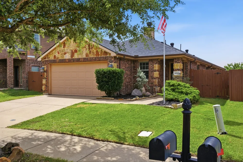 2006 Victorian Drive Heartland, TX 75126
