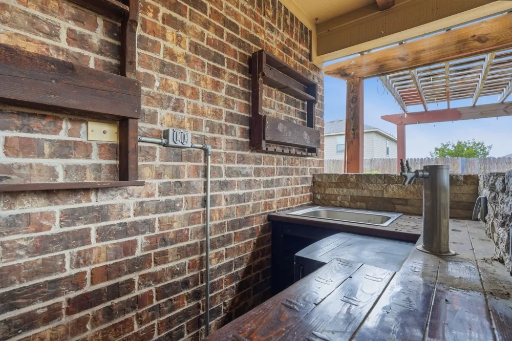 2006 Victorian Drive Heartland, TX 75126
