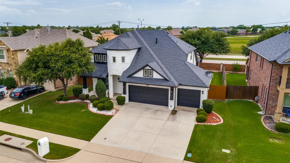 2311 Tawny Owl Road Grand Prairie, TX 75052