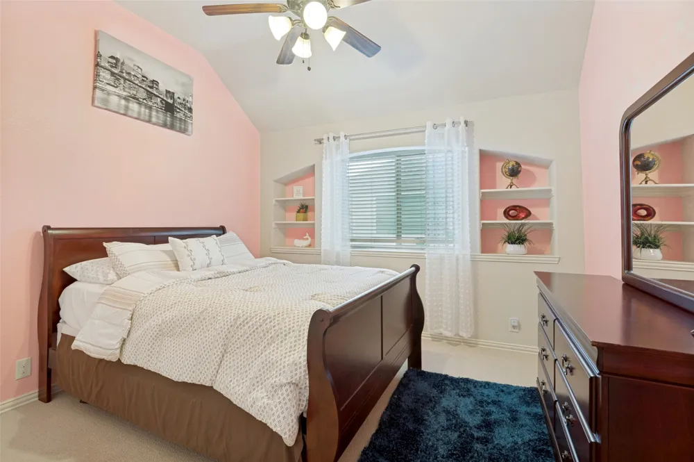 2311 Tawny Owl Road Grand Prairie, TX 75052