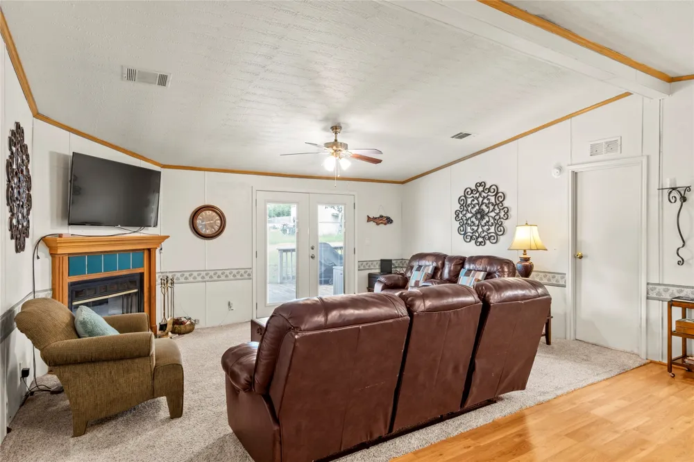 10245 Northlake Circle Kemp, TX 75143