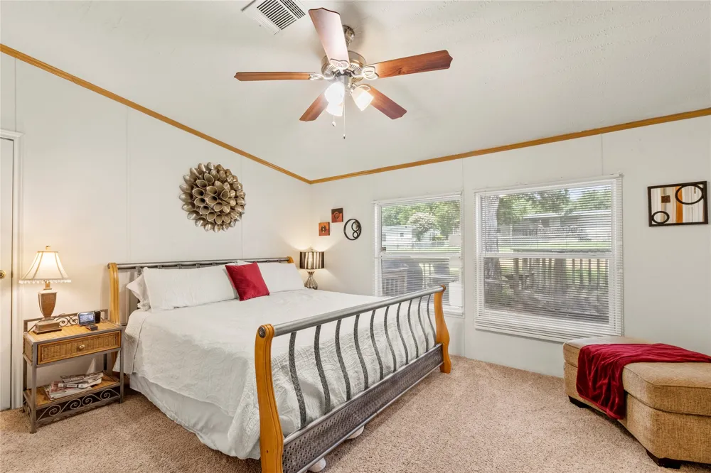 10245 Northlake Circle Kemp, TX 75143
