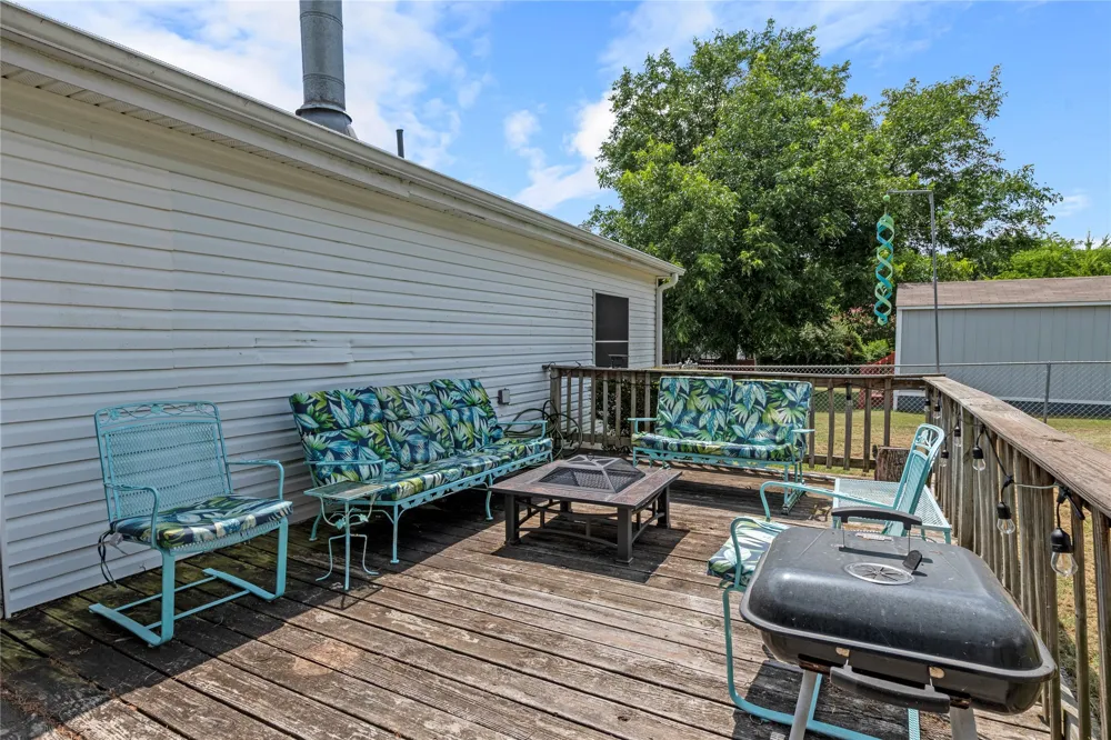 10245 Northlake Circle Kemp, TX 75143