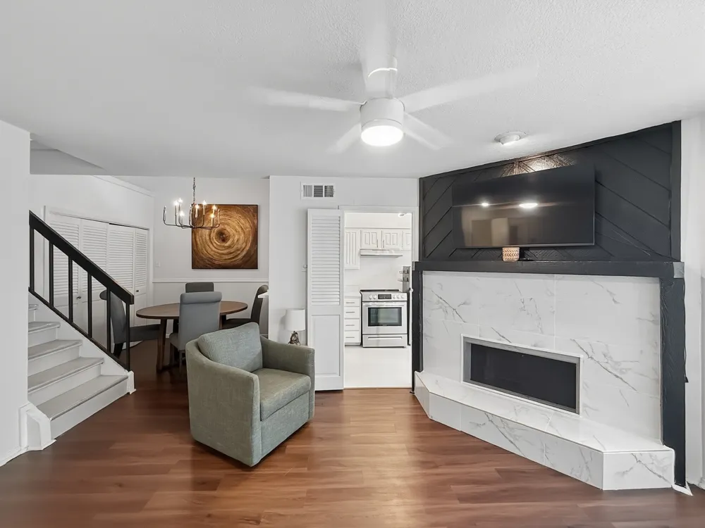336 Melrose Drive #8A Richardson, TX 75080