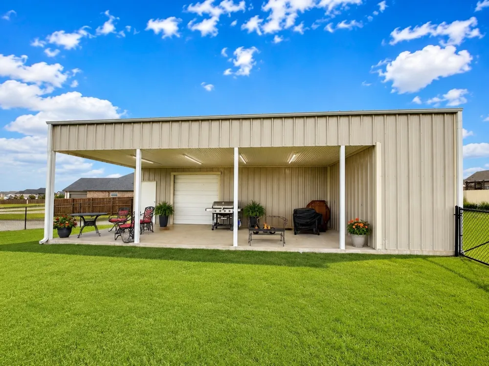 110 Centerhill Drive Muenster, TX 76252