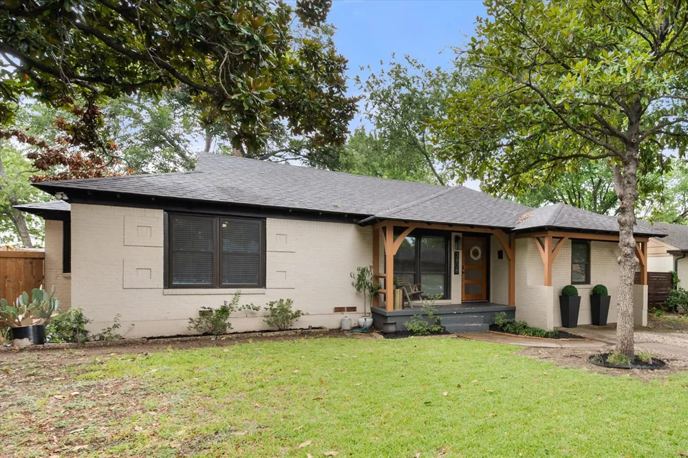 3808 Gaspar Drive Dallas, TX 75220