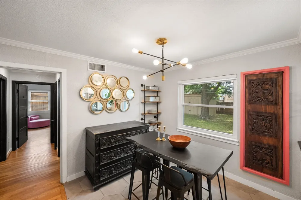 3808 Gaspar Drive Dallas, TX 75220