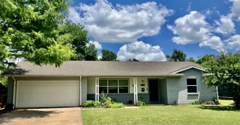 514 NE 4th Street