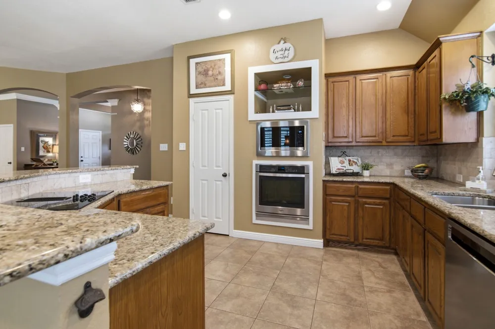 2702 Pinehurst Drive Grapevine, TX 76051