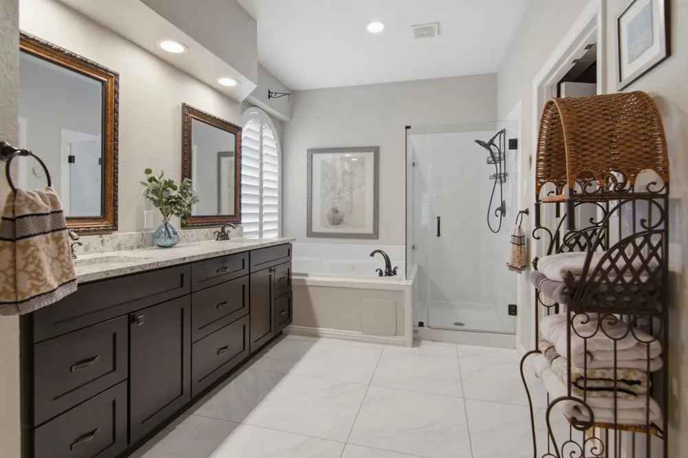 2702 Pinehurst Drive Grapevine, TX 76051
