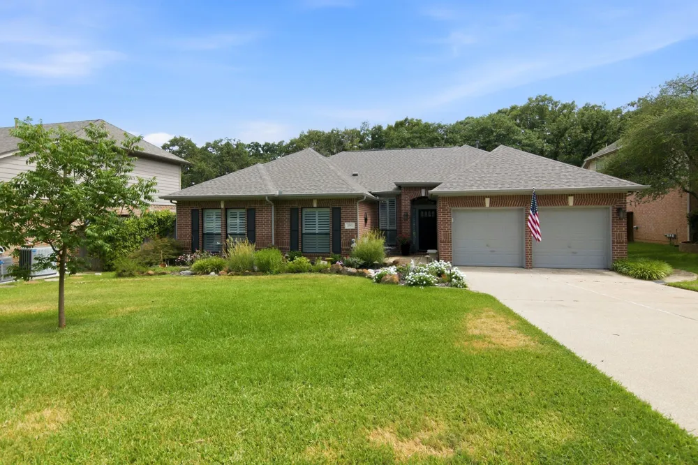 2702 Pinehurst Drive Grapevine, TX 76051