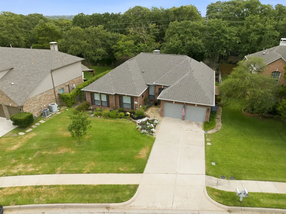 2702 Pinehurst Drive Grapevine, TX 76051