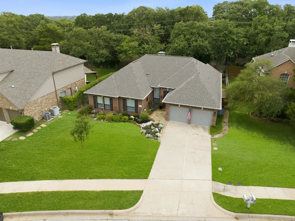 2702 Pinehurst Drive Grapevine, TX 76051