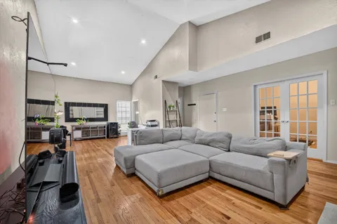 10437 High Hollows Drive #220