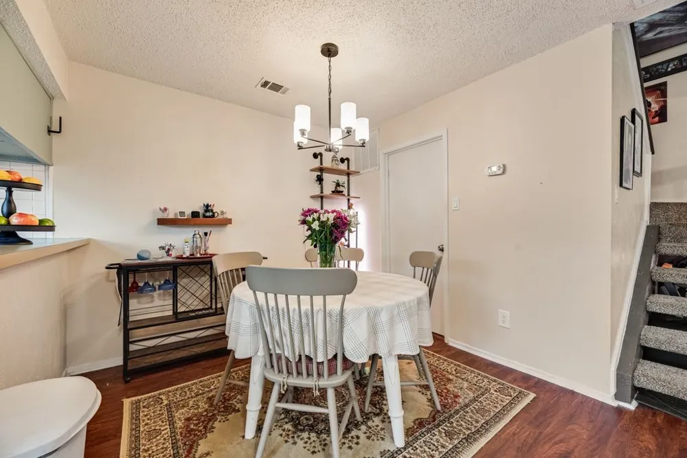 4273 Madera Road #4 Irving, TX 75038