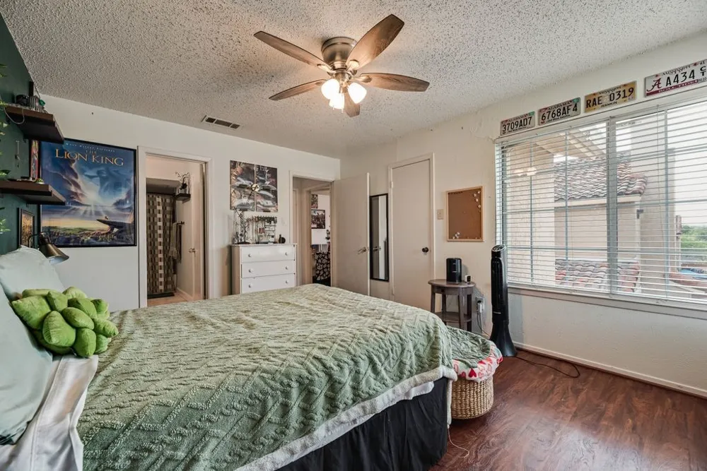 4273 Madera Road #4 Irving, TX 75038