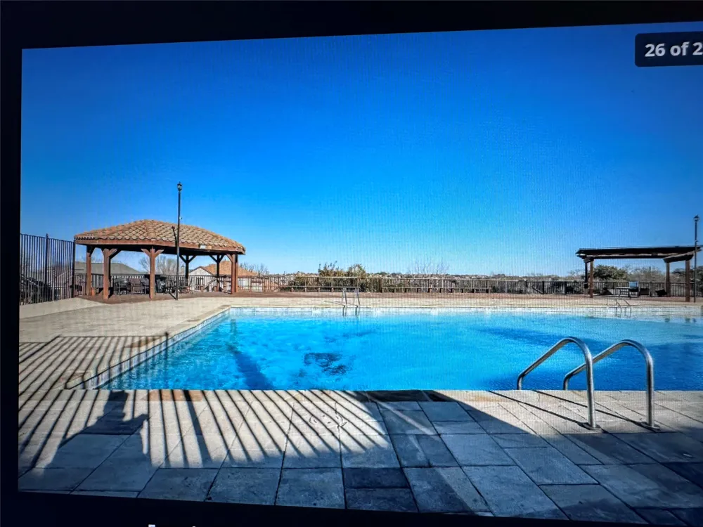 4273 Madera Road #4 Irving, TX 75038