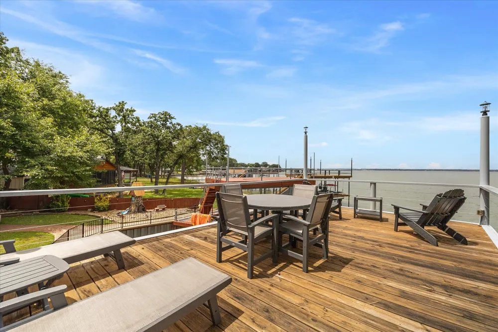 130 Harbor Drive Gun Barrel City, TX 75156