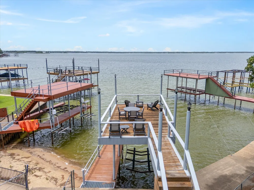 130 Harbor Drive Gun Barrel City, TX 75156