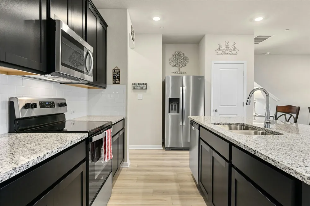 1850 Settlers Glen Drive #3004 Round Rock, TX 78665