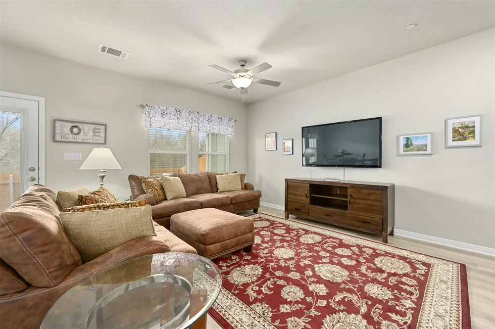 1850 Settlers Glen Drive #3004 Round Rock, TX 78665