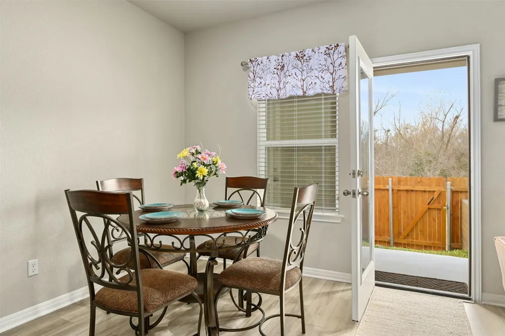 1850 Settlers Glen Drive #3004 Round Rock, TX 78665