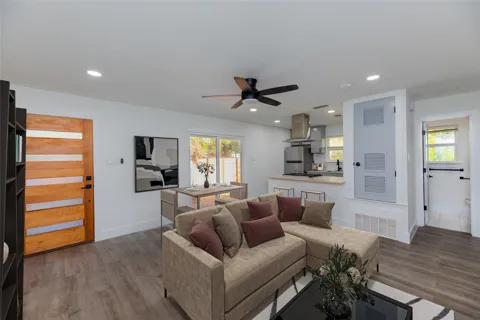8405 Georgian Drive