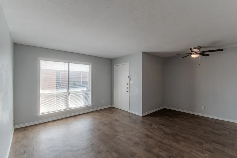 100 Uhland Road #2 San Marcos, TX 78666