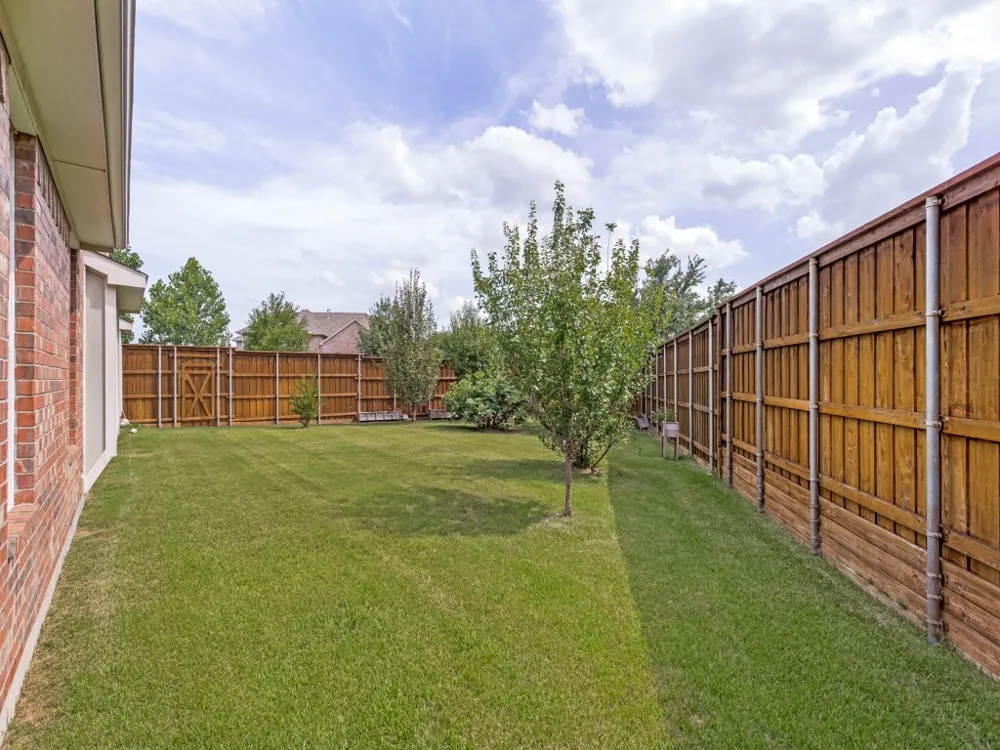 729 Driftwood Drive Murphy, TX 75094