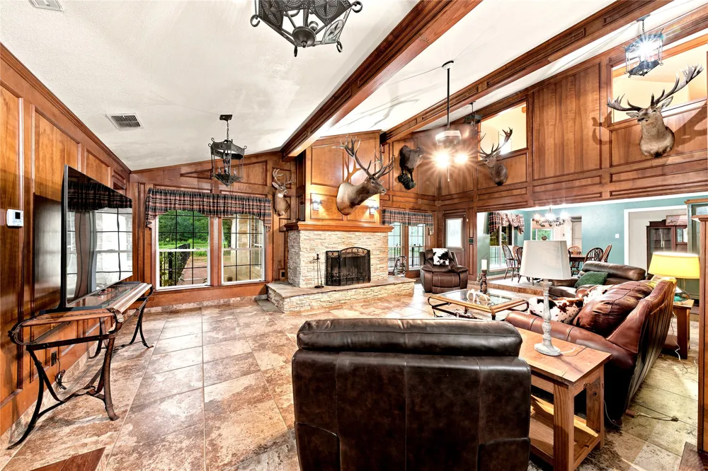 12044 Highway 14 Richland, TX 76681
