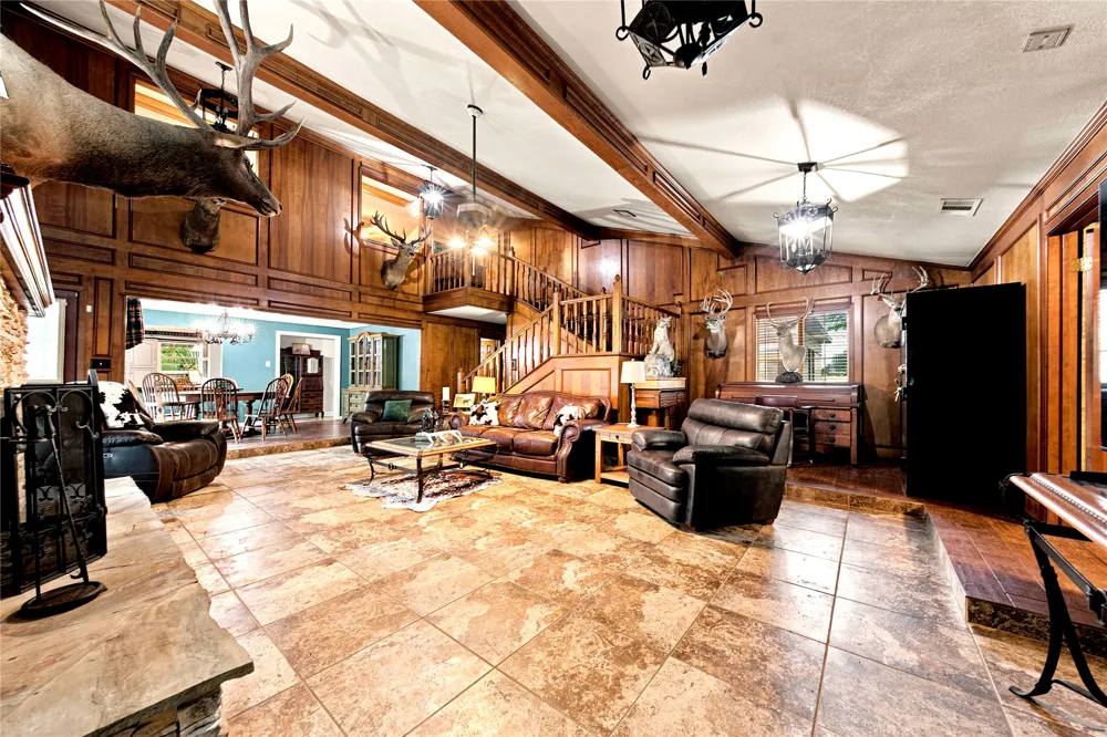 12044 Highway 14 Richland, TX 76681
