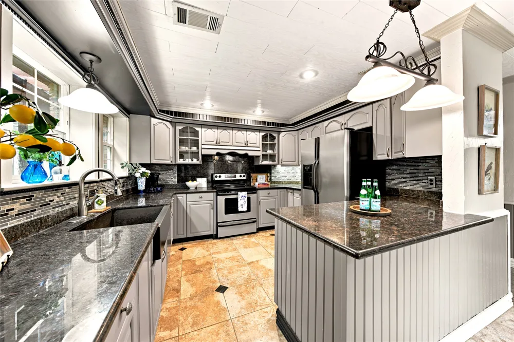 12044 Highway 14 Richland, TX 76681