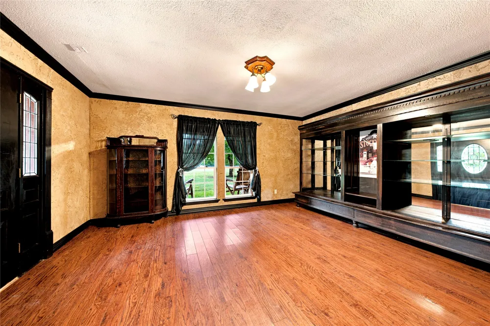 12044 Highway 14 Richland, TX 76681