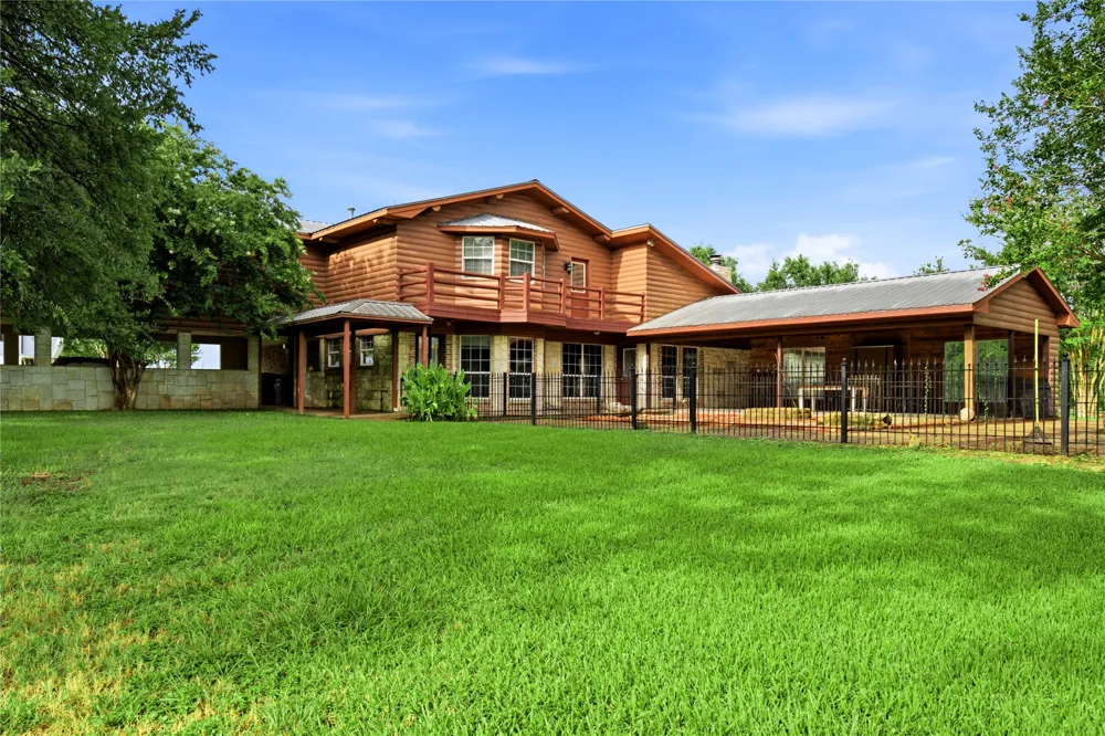 12044 Highway 14 Richland, TX 76681