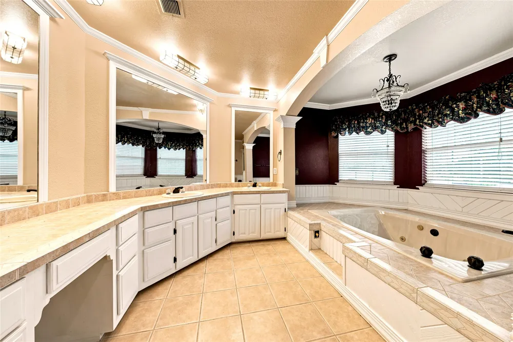 12044 Highway 14 Richland, TX 76681