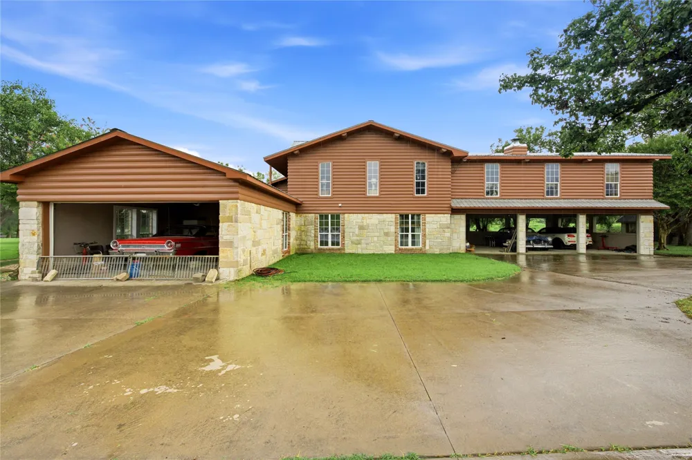 12044 Highway 14 Richland, TX 76681